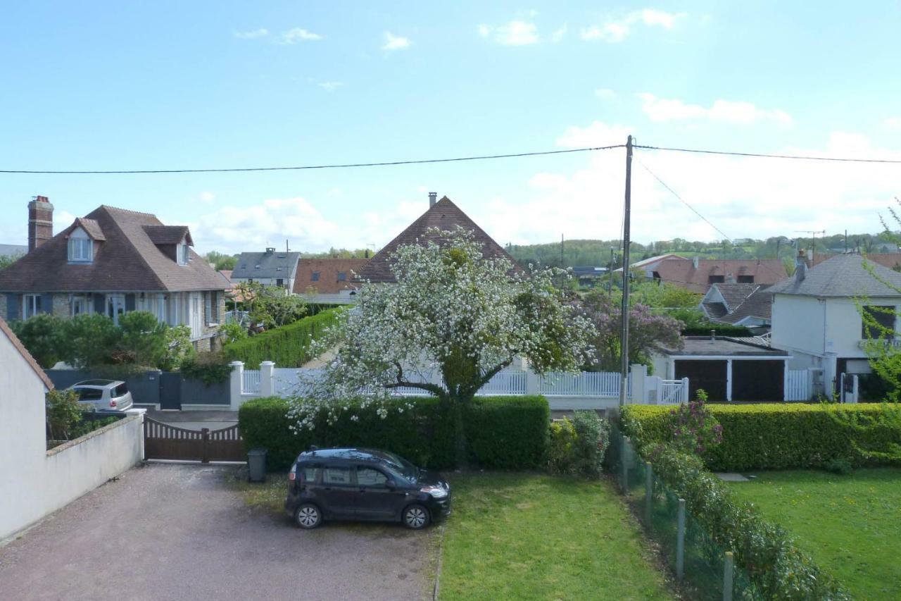 Studio Proche Du Centre Ville Et De La Plage Villers-sur-Mer Exterior photo